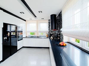 Dom jednorodzinny Radzyń - Kuchnia, styl nowoczesny - zdjęcie od Auraprojekt