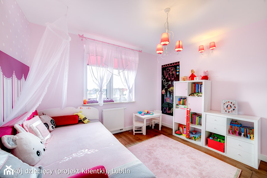 Dom jednorodzinny ul.Goplan Lublin - Średni różowy pokój dziecka dla dziecka dla dziewczynki, styl nowoczesny - zdjęcie od Auraprojekt
