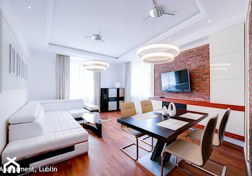 Metamorfozzzza apartament ul.Kowalska Lublin - Średni biały salon z jadalnią, styl minimalistyczny - zdjęcie od Auraprojekt