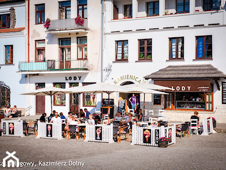 Aranżacje wnętrz - Wnętrza publiczne: Cafe Kamienica Kazimierz Dolny Interior Photo Session - Wnętrza publiczne, styl tradycyjny - Auraprojekt. Przeglądaj, dodawaj i zapisuj najlepsze zdjęcia, pomysły i inspiracje designerskie. W bazie mamy już prawie milion fotografii!