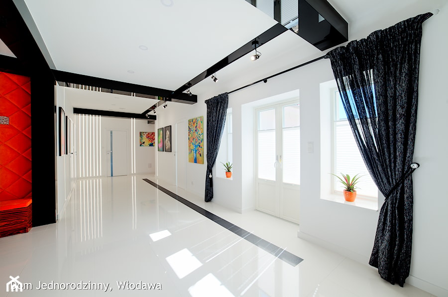 WŁODAWA House - Interior Photo Session - Duży biały hol / przedpokój, styl nowoczesny - zdjęcie od Auraprojekt