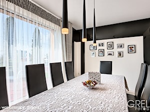 Dom jednorodzinny Majdan Stary - Średnia czarna szara jadalnia jako osobne pomieszczenie, styl nowoczesny - zdjęcie od Auraprojekt