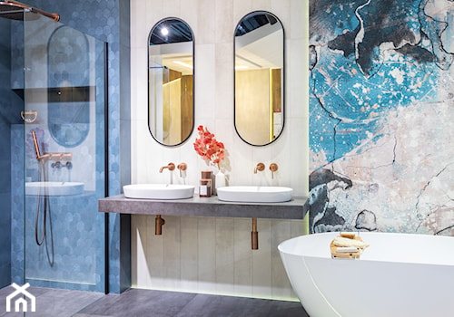 Mała łazienka z prysznicem w niebieskich kolorach - zdjęcie od Maxfliz Salony Wyposażenia Wnętrz