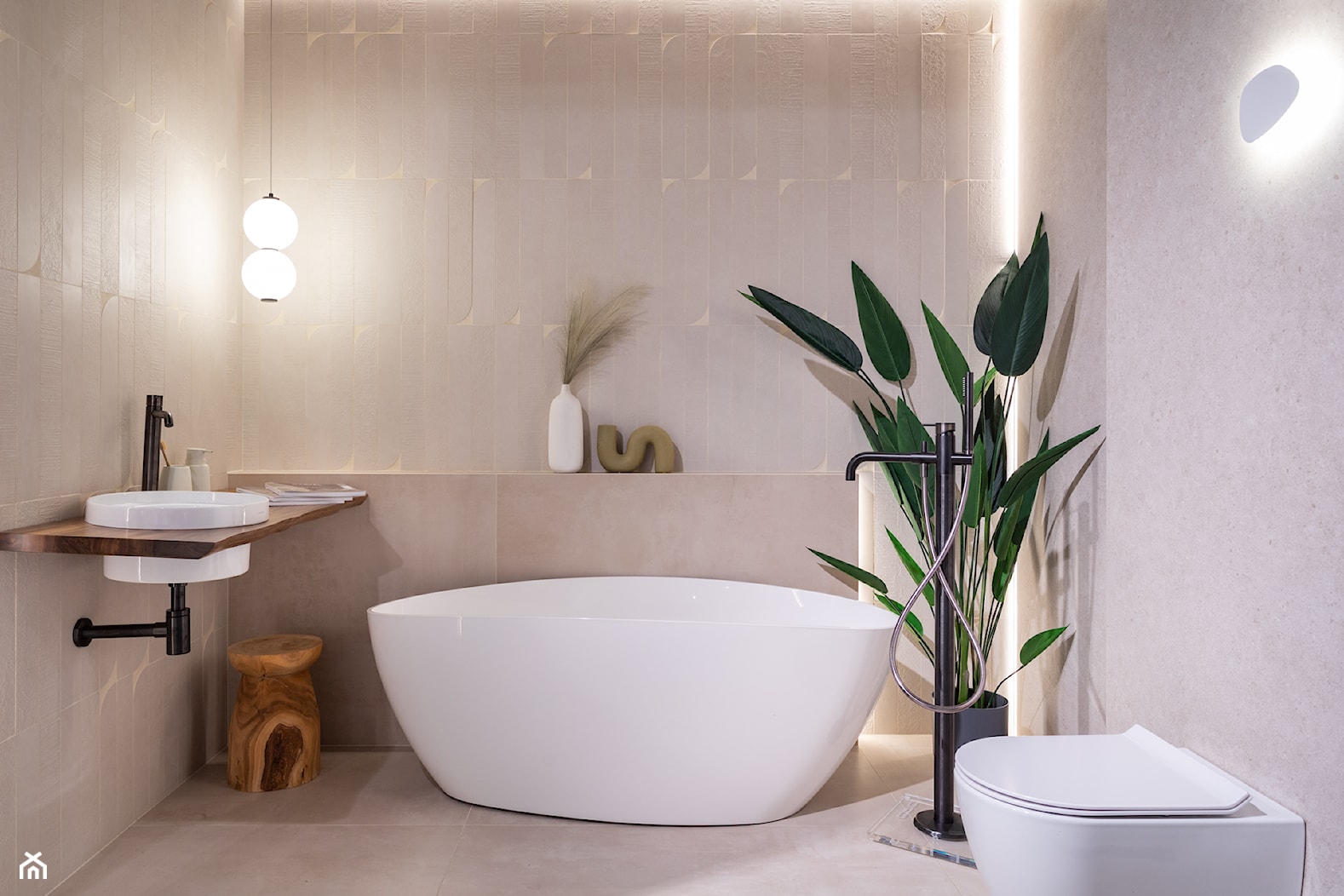 Jasna łazienka w stylu japandi - zdjęcie od Maxfliz Salony Wyposażenia Wnętrz - Homebook