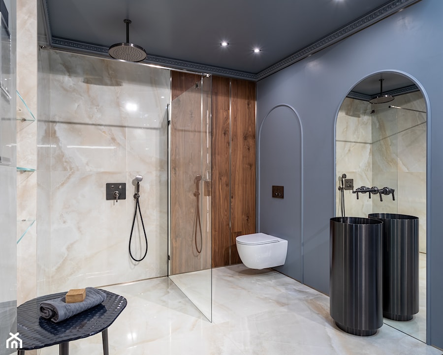 Niebieska łazienka z prysznicem w klasycznym stylu - zdjęcie od Maxfliz Salony Wyposażenia Wnętrz