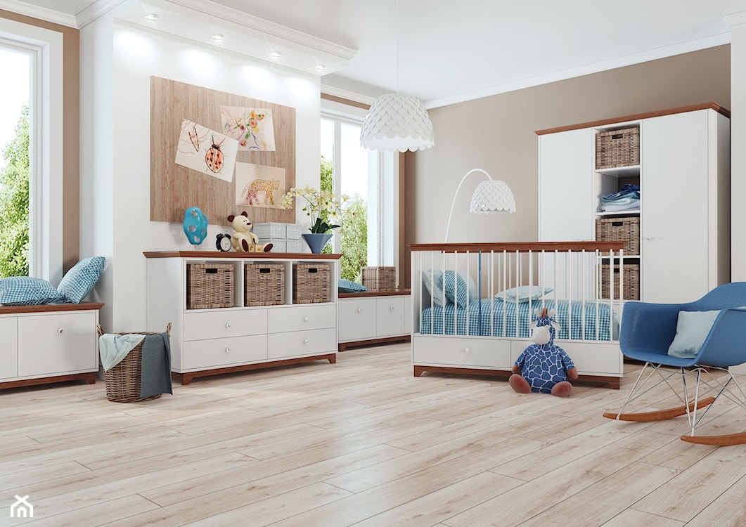 pokój dziecka w naturalnych kolorach, beżowe ściany w pokoju dziecka, nowoczesne krzesło bujane, białe meble z drewnianymi dodatkami