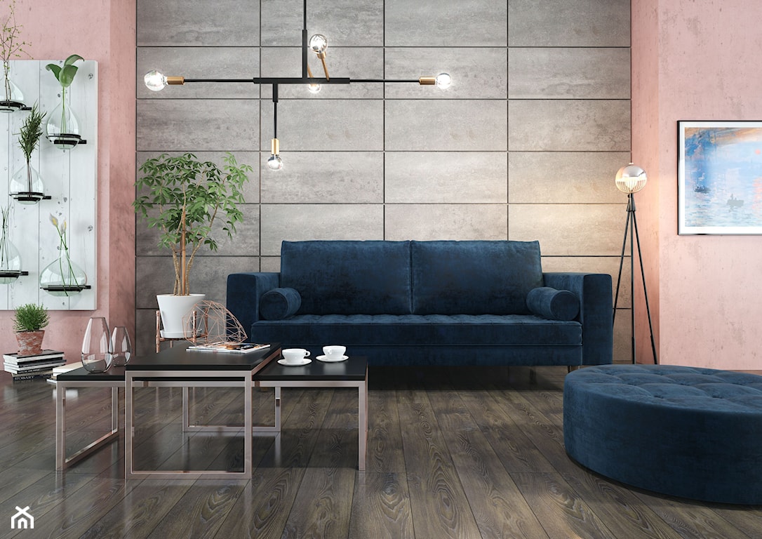 salon w stylu nowoczesnym, granatowa sofa, beton architektoniczny, różowe ściany