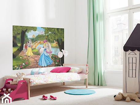 Aranżacje wnętrz - Pokój dziecka: Fototapeta dla dzieci Komar 1-454 Disney - Princess Royal Gala - DecoMania.pl. Przeglądaj, dodawaj i zapisuj najlepsze zdjęcia, pomysły i inspiracje designerskie. W bazie mamy już prawie milion fotografii!