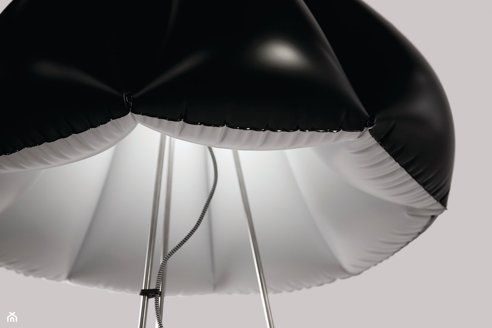 Lampa Puff Buff - Orca - zdjęcie od DecoMania.pl - Homebook