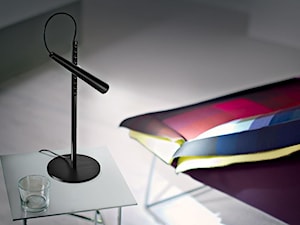 Lampa stołowa Foscarini - Magneto - czarna - zdjęcie od DecoMania.pl