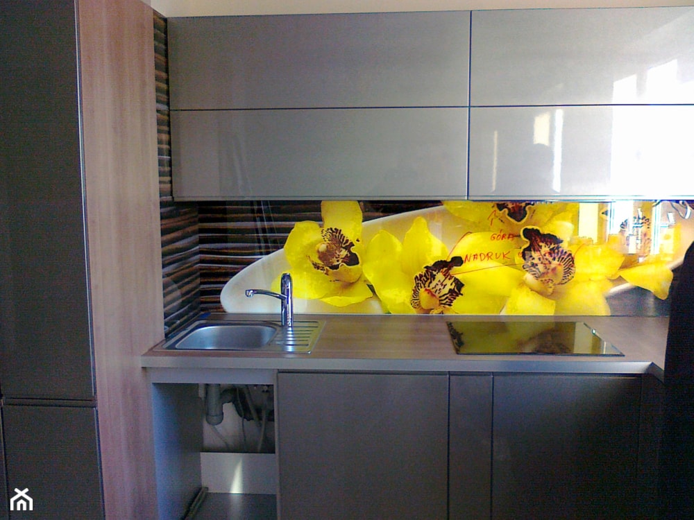 Szkło hartowane do kuchni - zdjęcie od DecoMania.pl - Homebook