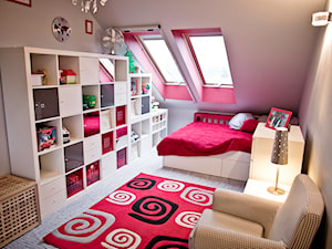 Średni szary pokój dziecka dla dziecka dla dziewczynki, styl nowoczesny - zdjęcie od Marcin Chwalik