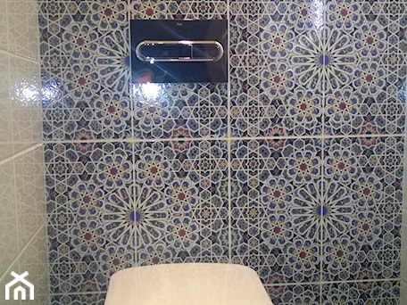 Aranżacje wnętrz - Łazienka: Płytki Mattullah - ceramiczne płytki z Maroka jako dekor na ścianiach w łązience - Kolory Maroka. Przeglądaj, dodawaj i zapisuj najlepsze zdjęcia, pomysły i inspiracje designerskie. W bazie mamy już prawie milion fotografii!