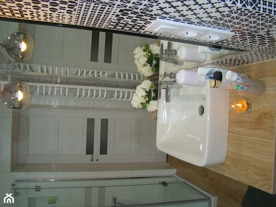 Metamorfoza łazienki w domu jednorodzinnym - Łazienka, styl skandynawski - zdjęcie od jestemanett