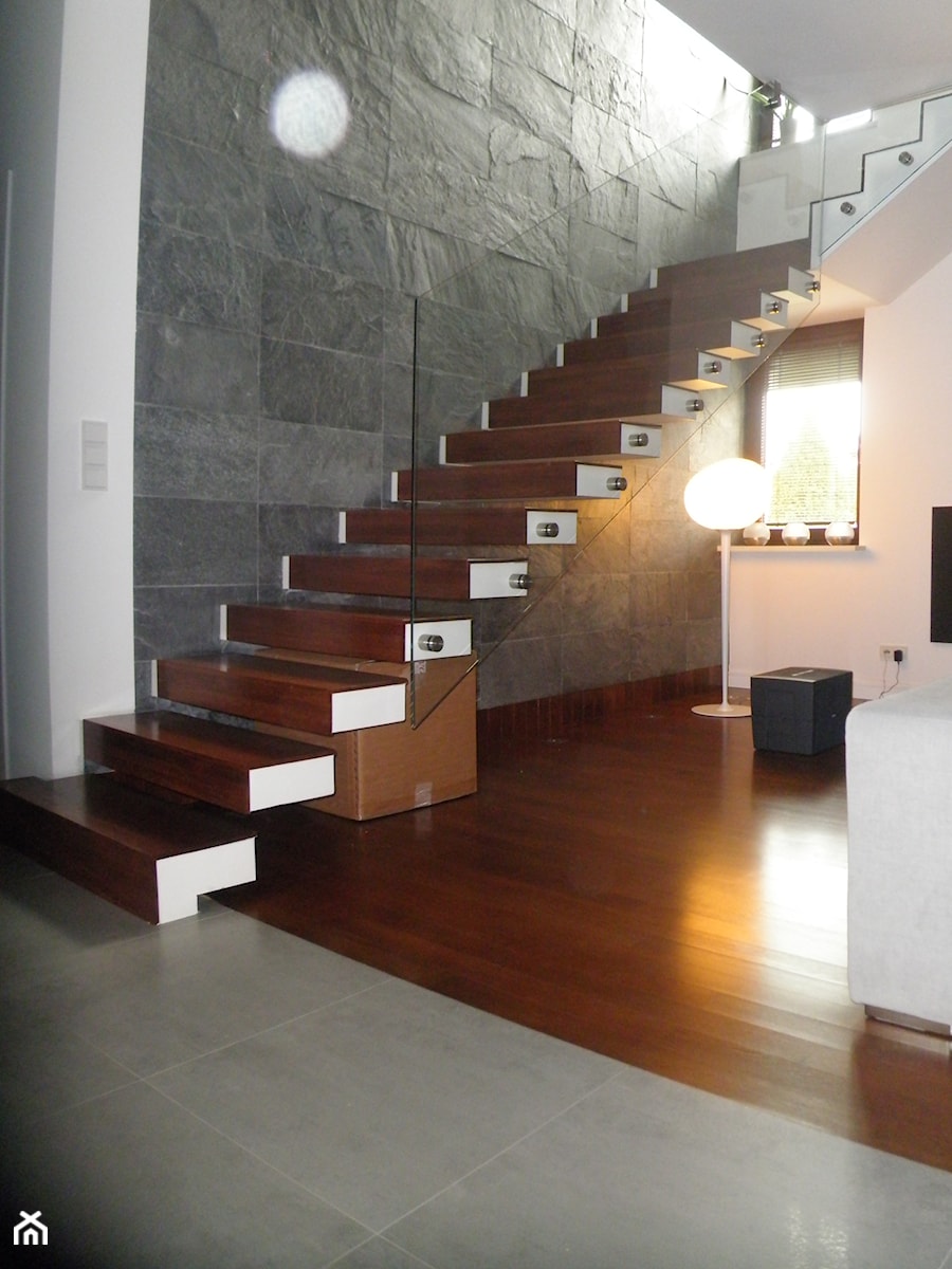 schody pólkowe, balustrada szyba - zdjęcie od SCHODMAR