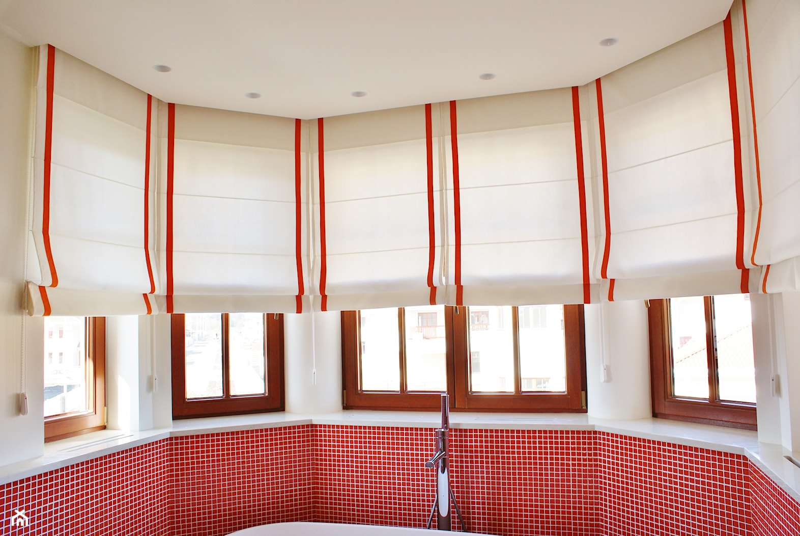 Dekoracja okien łazienkowych - zdjęcie od Karolina - Homebook