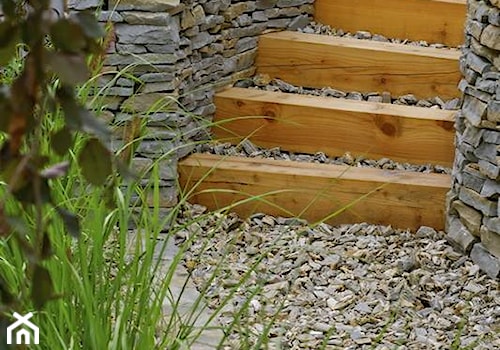 Drewniane stopnie - zdjęcie od Travo