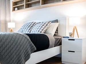 Nadwiślańska 11 (Cricoteka) - Średnia biała sypialnia, styl nowoczesny - zdjęcie od mdizajn