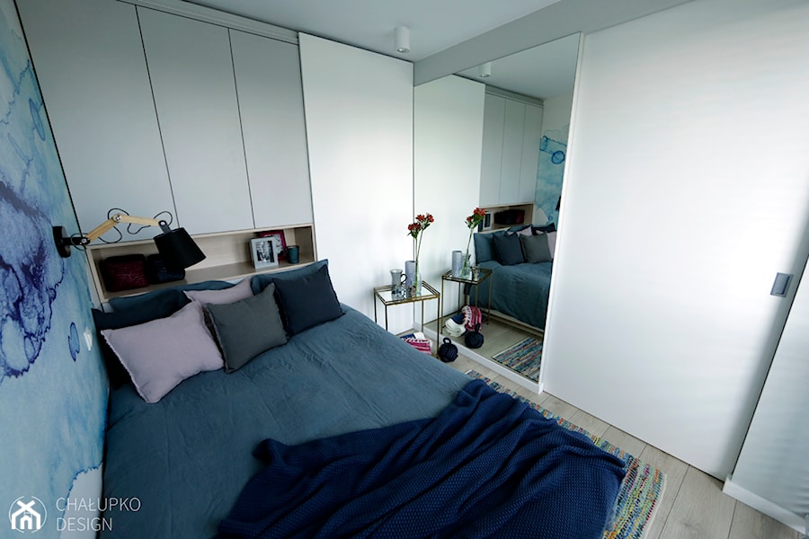 Mała przestrzeń - wielka zmiana - Mała sypialnia, styl nowoczesny - zdjęcie od Chałupko Design