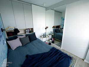 Konkurs - mała przestrzeń - wielka zmiana - Mała niebieska sypialnia, styl nowoczesny - zdjęcie od Chałupko Design