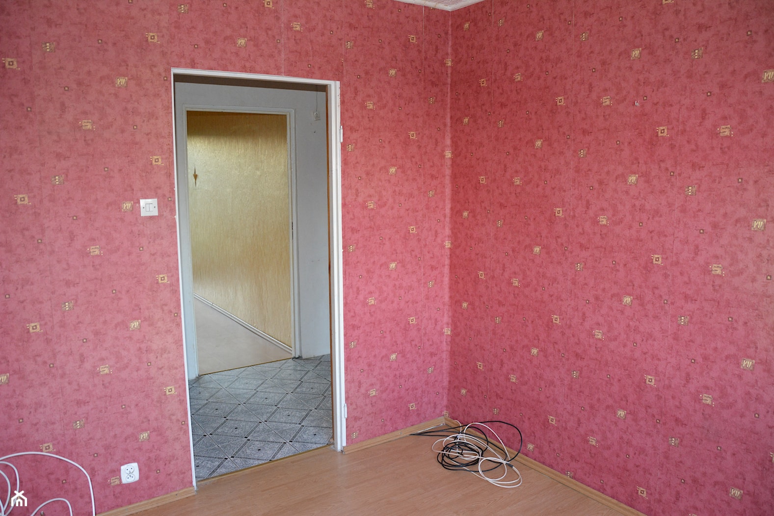 Mieszkanie z wielkiej płyty - kapitalny remont - Pokój dziecka - zdjęcie od emotka - Homebook