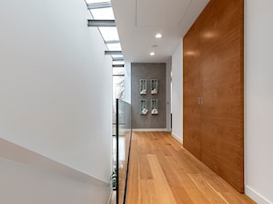 Dom 310 m2 - Hol / przedpokój, styl nowoczesny - zdjęcie od 4ma projekt