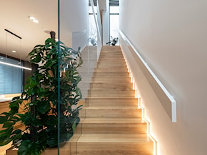 Dom 310 m2 - Schody, styl nowoczesny - zdjęcie od 4ma projekt