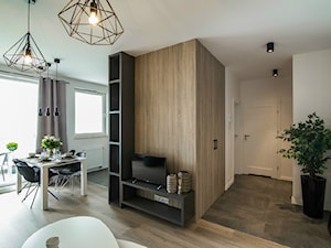 Designerskie mieszkanie w stylu nowoczesnym - Mały biały salon z jadalnią, styl nowoczesny - zdjęcie od GALERIE VENIS