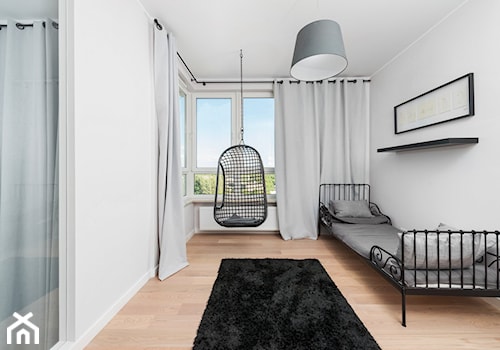Dwupoziomowe mieszkanie w stylu nowoczesnym - Duża szara sypialnia, styl nowoczesny - zdjęcie od GALERIE VENIS