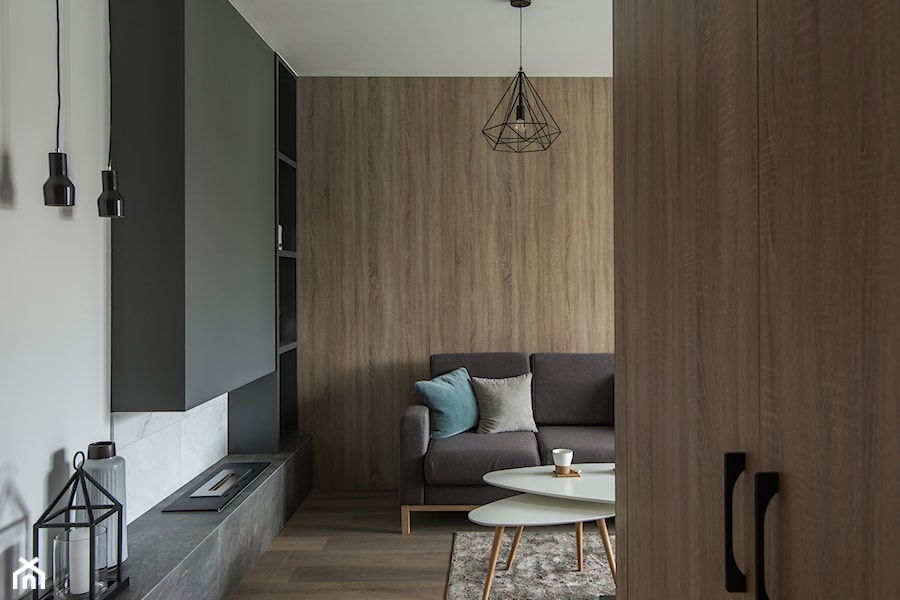 Designerskie mieszkanie w stylu nowoczesnym - Mały biały salon, styl nowoczesny - zdjęcie od GALERIE VENIS