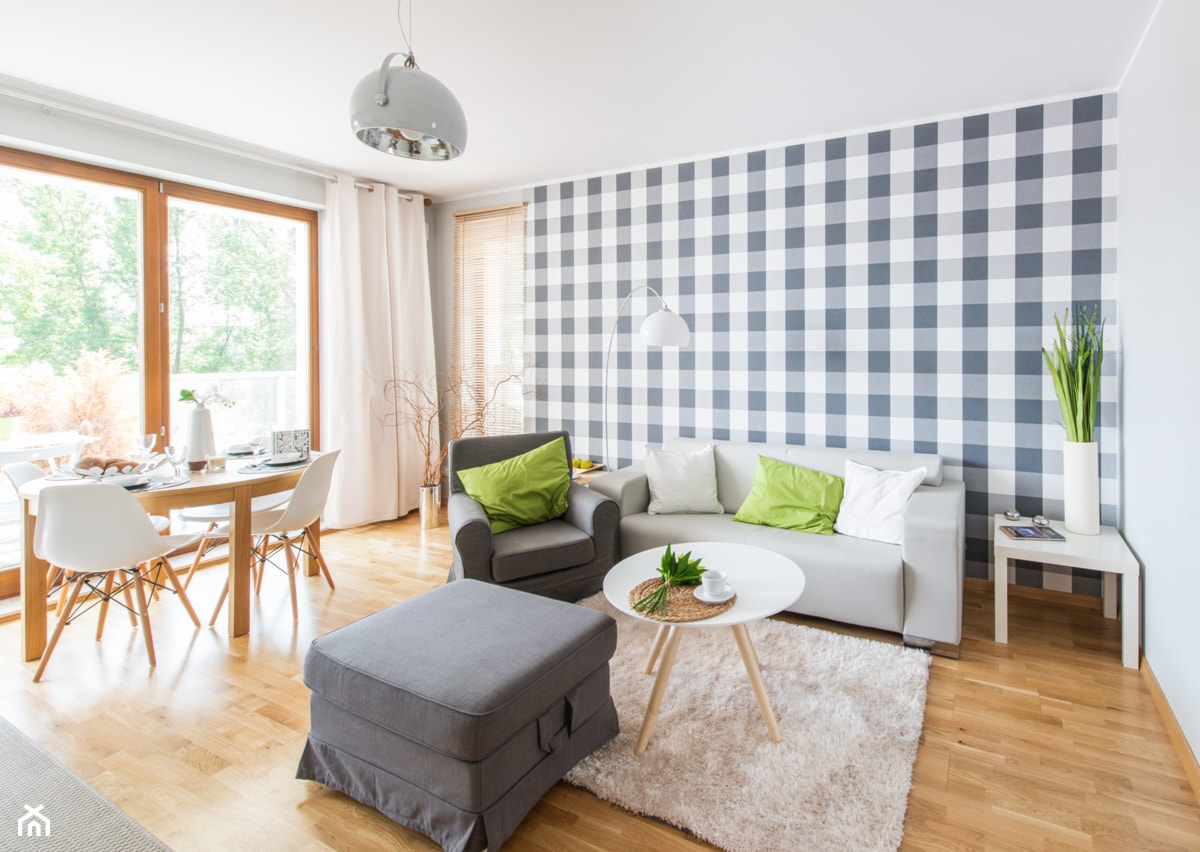 Nowoczesne mieszkanie z barwnymi akcentami - Mały biały salon z jadalnią, styl nowoczesny - zdjęcie od GALERIE VENIS - Homebook