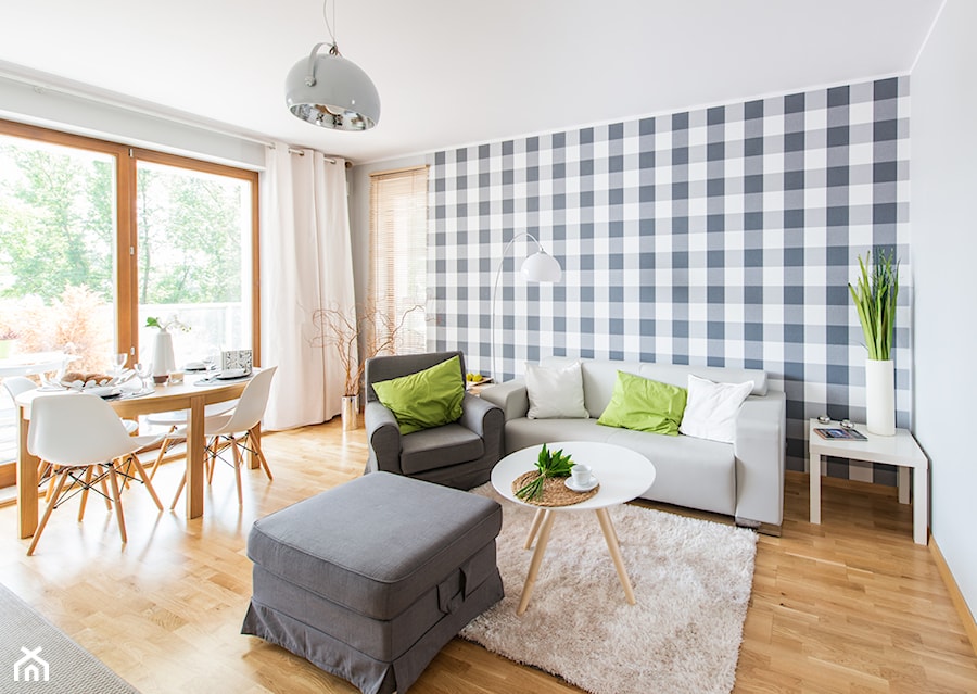 Nowoczesne mieszkanie z barwnymi akcentami - Mały biały salon z jadalnią, styl nowoczesny - zdjęcie od GALERIE VENIS