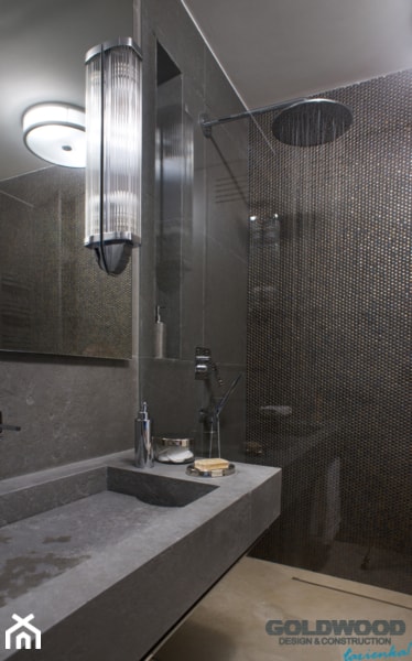 Średnia bez okna łazienka, styl industrialny - zdjęcie od Łazienka w 10 Dni - Homebook