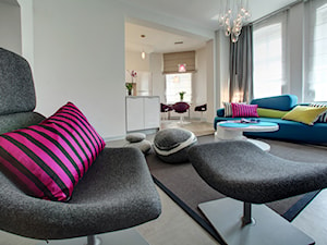 Apartament w starej kamienicy - Salon, styl minimalistyczny - zdjęcie od Interio Design