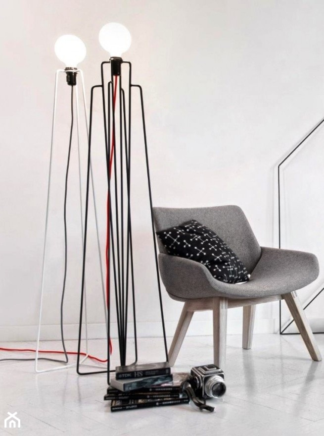 Lampa podłogowa Model, Grupa Products - zdjęcie od Pufa Design