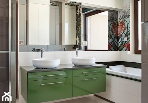 Dom w Raculi - Średnia z dwoma umywalkami łazienka z oknem, styl nowoczesny - zdjęcie od ARREA Autorska Pracownia Projektowania Wnętrz