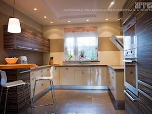Dom w Sulechowie - Kuchnia, styl nowoczesny - zdjęcie od ARREA Autorska Pracownia Projektowania Wnętrz