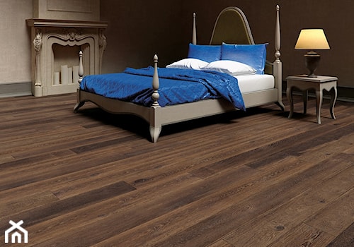 TIMELESS COLLECTION - Duża brązowa sypialnia, styl tradycyjny - zdjęcie od Baltic Wood