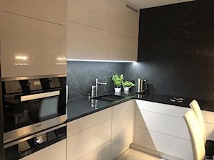 Black Apartment - Kuchnia, styl skandynawski - zdjęcie od Lasak Projektowanie