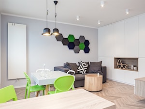 mieszkanie, Warszawa, Włochy - Mały szary salon z jadalnią, styl nowoczesny - zdjęcie od Kameleon - Kreatywne Studio Projektowania Wnętrz