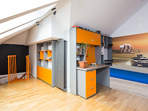 Mieszkanie, Józefów - Duży biały czarny pokój dziecka dla nastolatka dla chłopca dla dziewczynki, styl nowoczesny - zdjęcie od Kameleon - Kreatywne Studio Projektowania Wnętrz