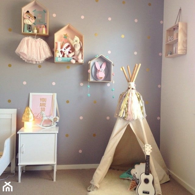 Teepee - magiczny namiot nie tylko dla dzieci - Średni beżowy szary pokój dziecka dla dziecka dla dz ... - zdjęcie od MartaWieclawDesign - Homebook