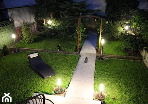 Ogród nocą... - zdjęcie od kasiabydgoszcz