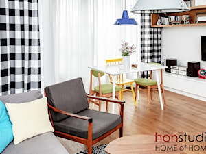 Grafiki na Woli! - Mały biały salon z jadalnią, styl nowoczesny - zdjęcie od HoH studio