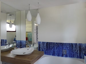 łazienka z nadrukiem na szkle - zdjęcie od evarte