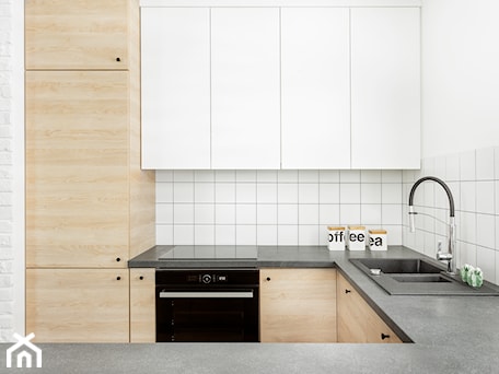 Aranżacje wnętrz - Kuchnia: Mieszkanie z białą cegłą - Kuchnia, styl minimalistyczny - fajnyprojekt. Przeglądaj, dodawaj i zapisuj najlepsze zdjęcia, pomysły i inspiracje designerskie. W bazie mamy już prawie milion fotografii!