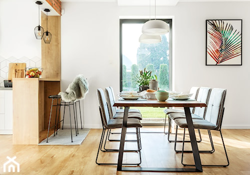 Dom z cegłą - Pszczyna - Średnia biała jadalnia jako osobne pomieszczenie, styl nowoczesny - zdjęcie od fajnyprojekt