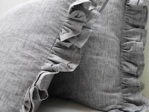 Szare poduszki dekoracyjne - zdjęcie od KakaduArt