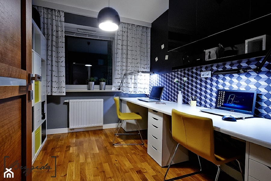 Mieszkanie Warszawa/Bródno - Średnie białe niebieskie biuro, styl nowoczesny - zdjęcie od Brygida Projektuje