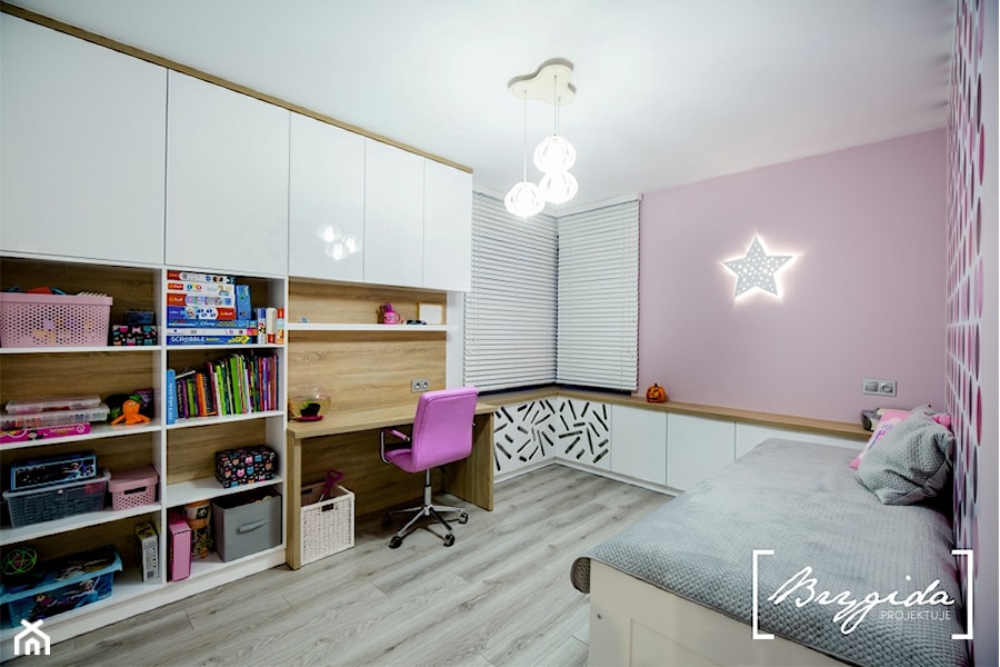 Mieszkanie z turkusem - Średni różowy pokój dziecka dla dziecka dla nastolatka dla dziewczynki, styl nowoczesny - zdjęcie od Brygida Projektuje